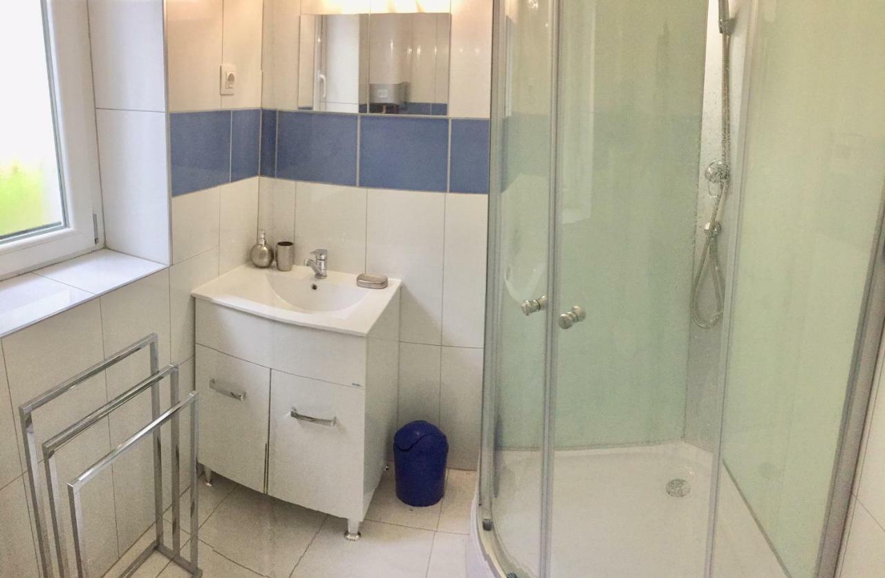 Miracle Apartman Sarvar Apartment ภายนอก รูปภาพ